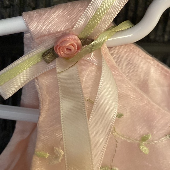 Spring dress - Picture 3 of 4